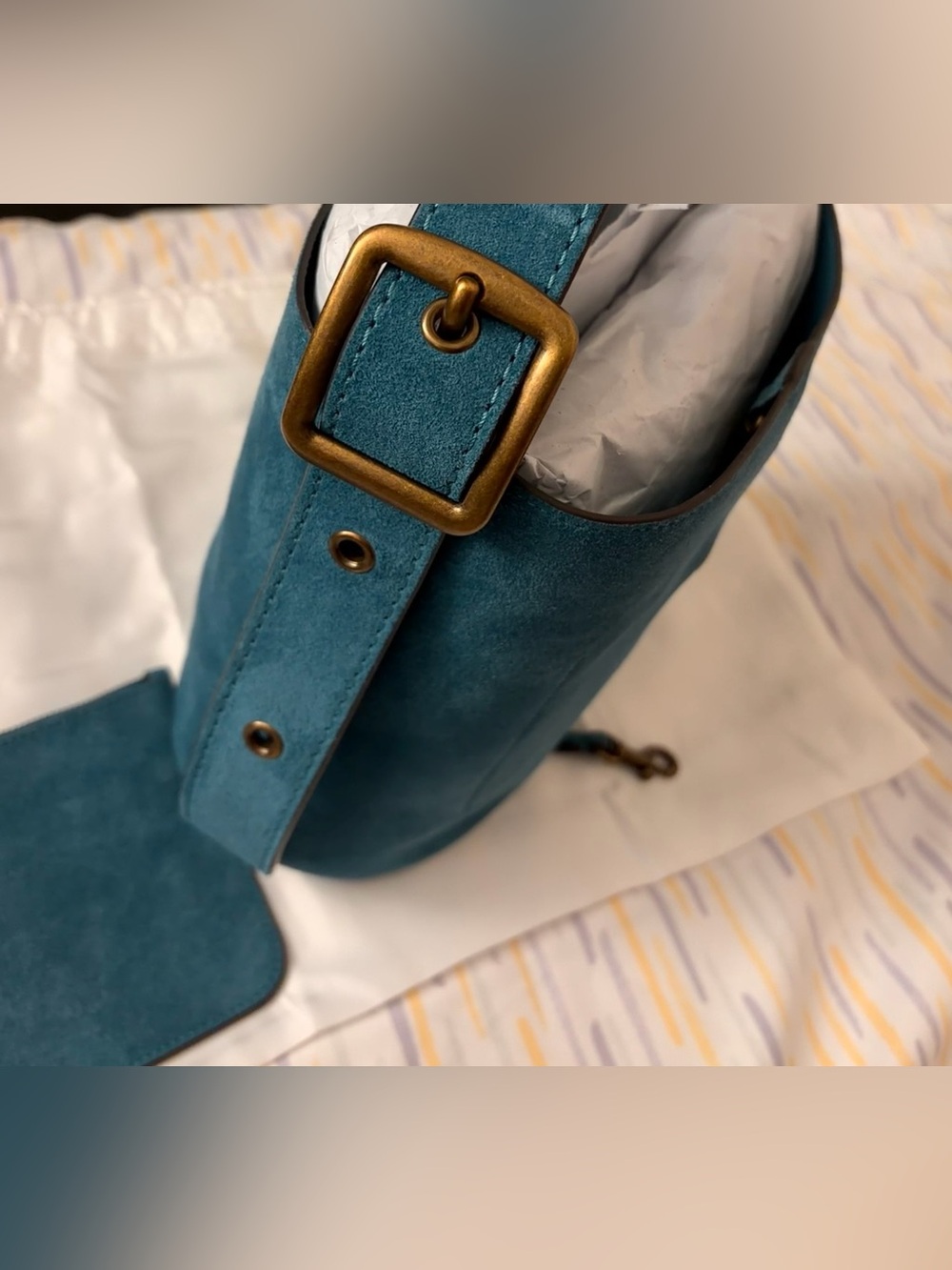 Coach Bleecker Bucket 21 Bag Sea Blue Suede - Picture 4 of 6
